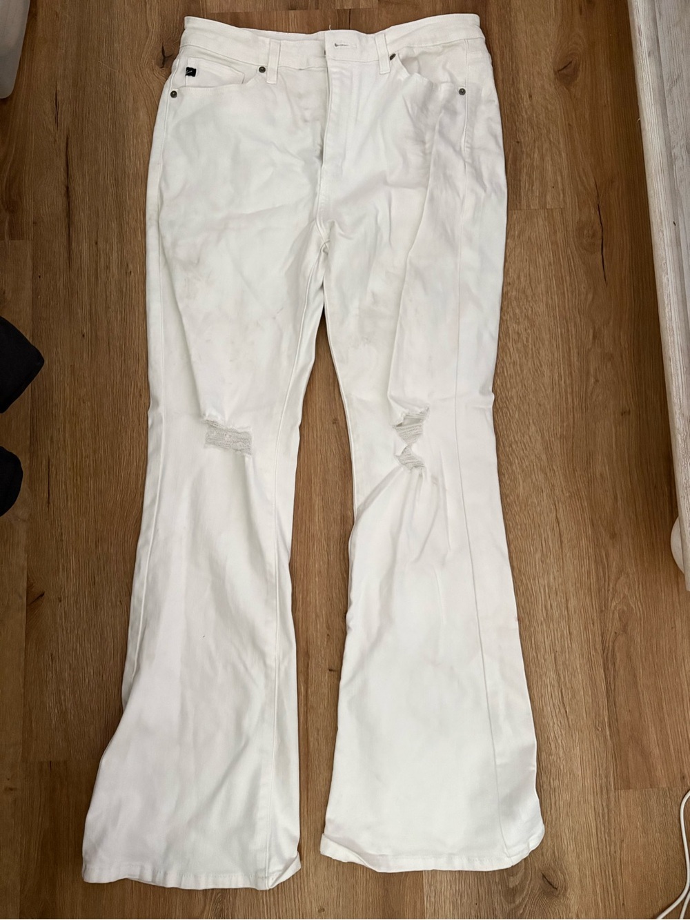 KanCan White Distressed Flare Jeans